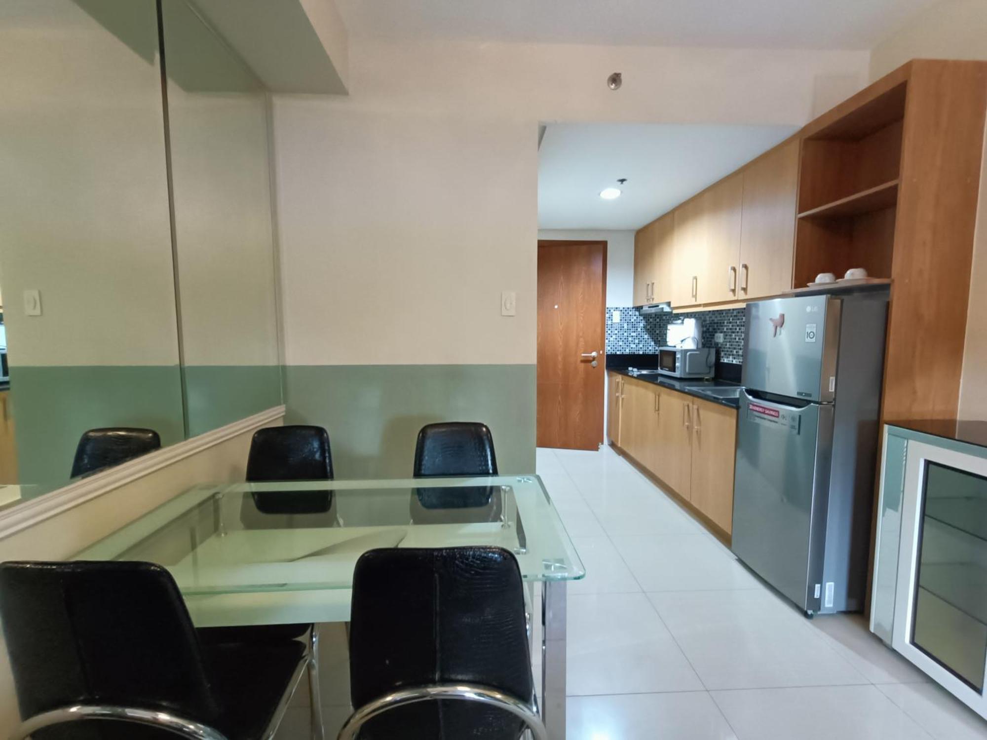 Premiere Haven At Shell Residences Manila Bagian luar foto