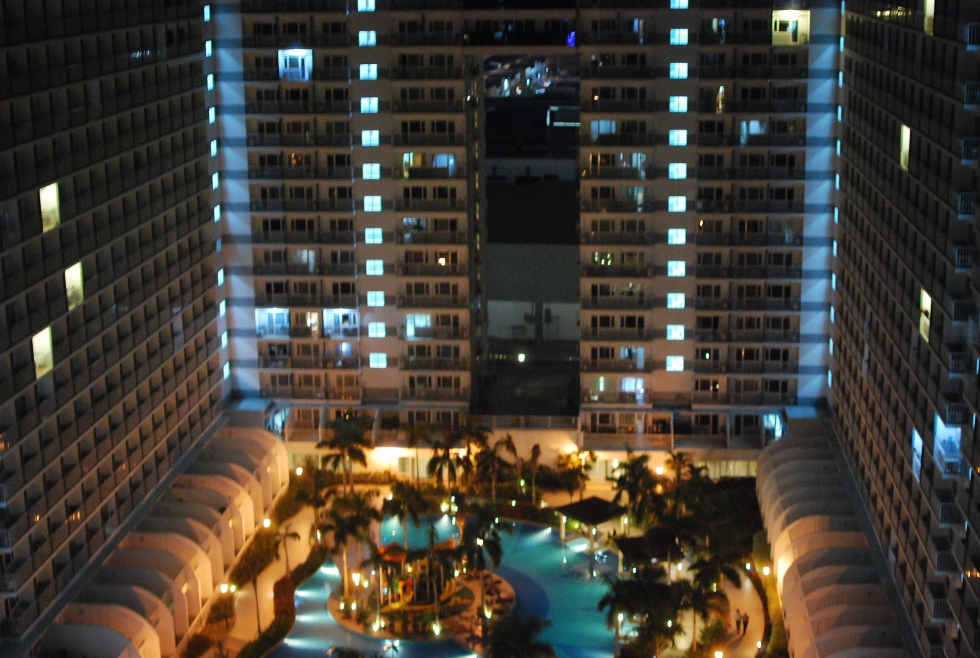Premiere Haven At Shell Residences Manila Bagian luar foto