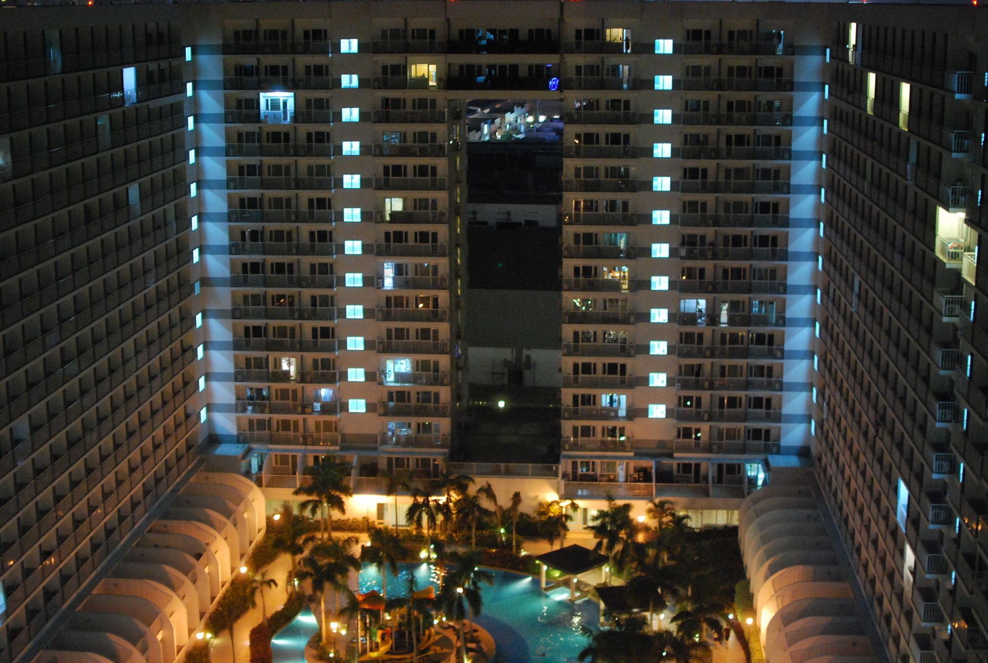 Premiere Haven At Shell Residences Manila Bagian luar foto