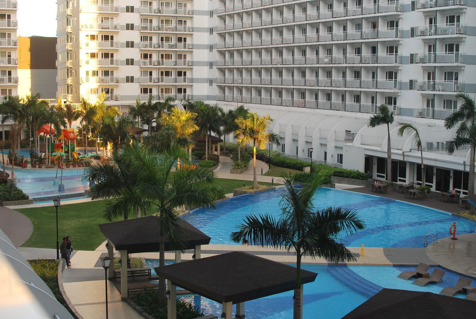 Premiere Haven At Shell Residences Manila Bagian luar foto